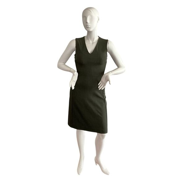 M.M. Lafleur Green Sleeveless Dress V-neck 10 - Picture 1 of 9